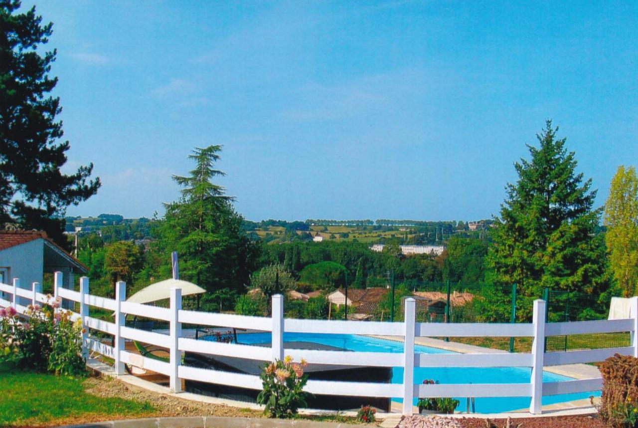Chambre D'Hotes A Nérac מראה חיצוני תמונה